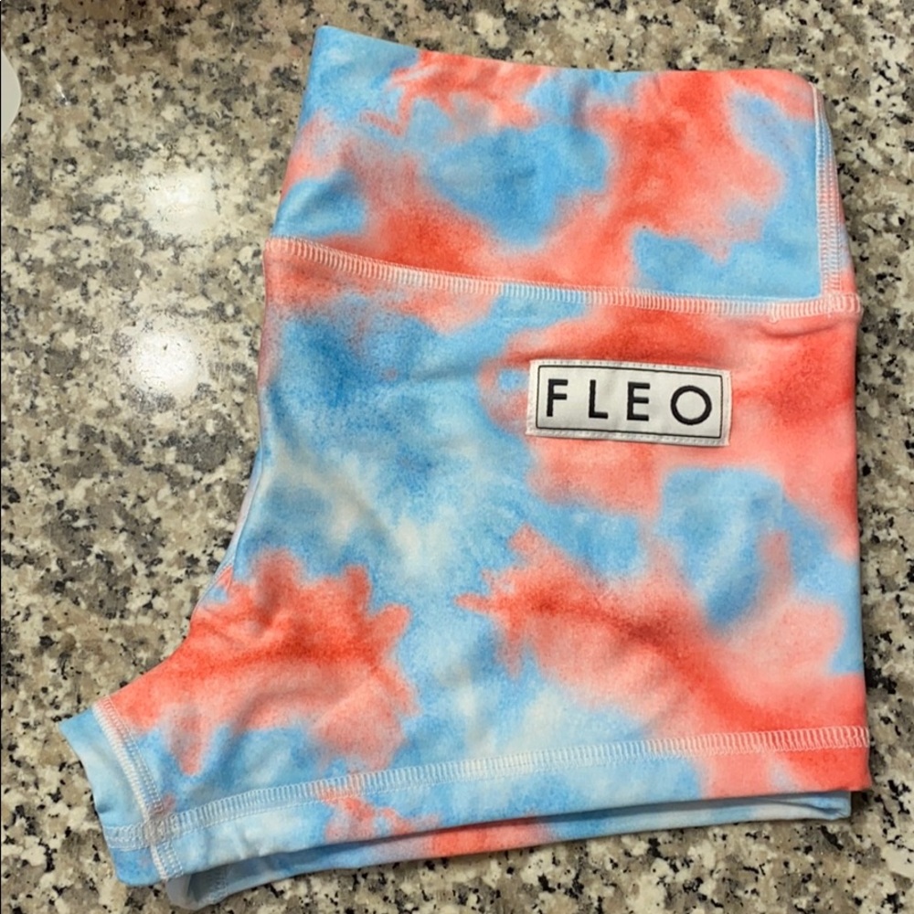 FLEO Originals - tie dye